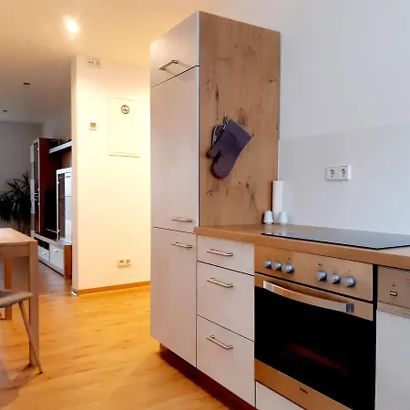 Stadtoase: Spacious With Balcony For Contractors Apartment Frankenberg
