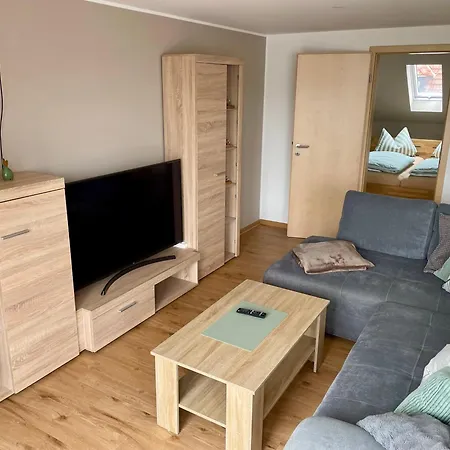 Stadtoase - Adults Only - Moderne Mit Balkon Nahe Chemnitz